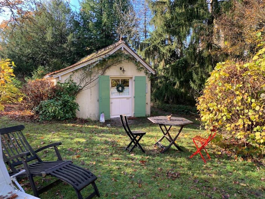 Maisonnette En Clairiere De Foret Gambais Ngoại thất bức ảnh